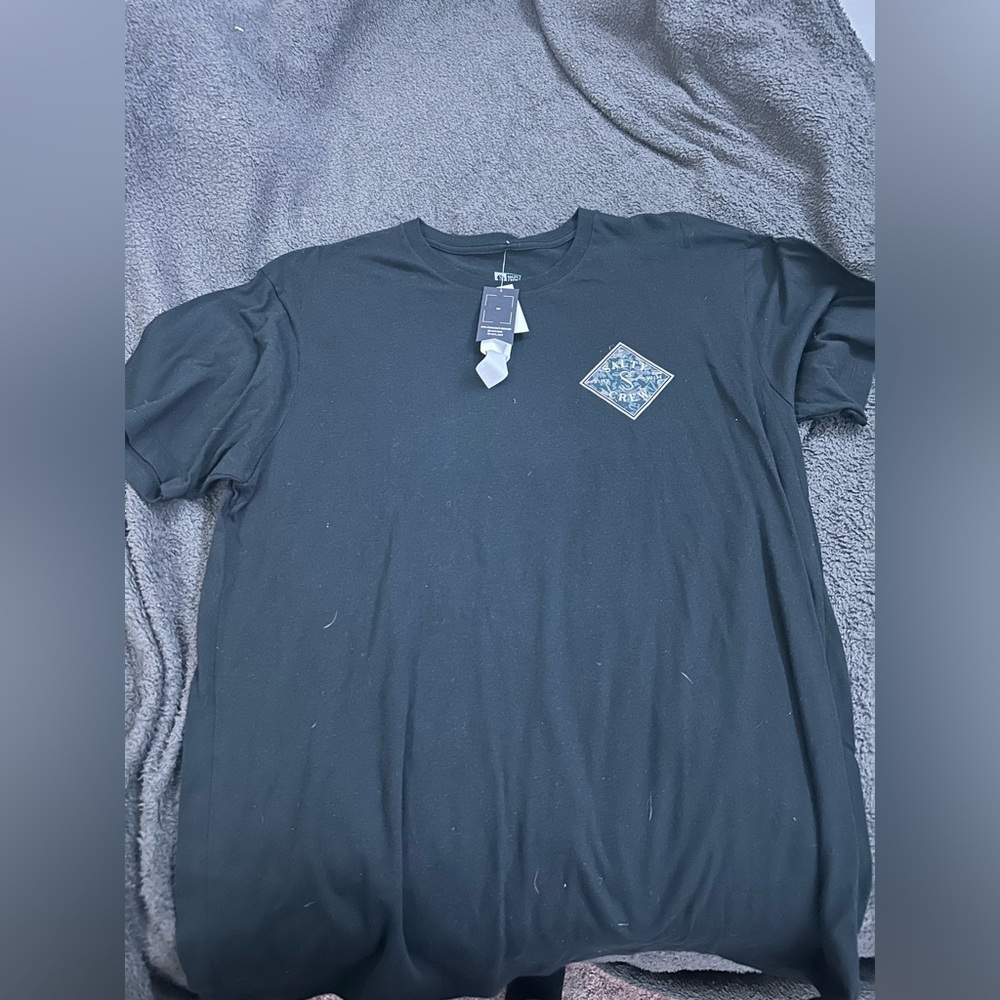 Salty Crew shirt